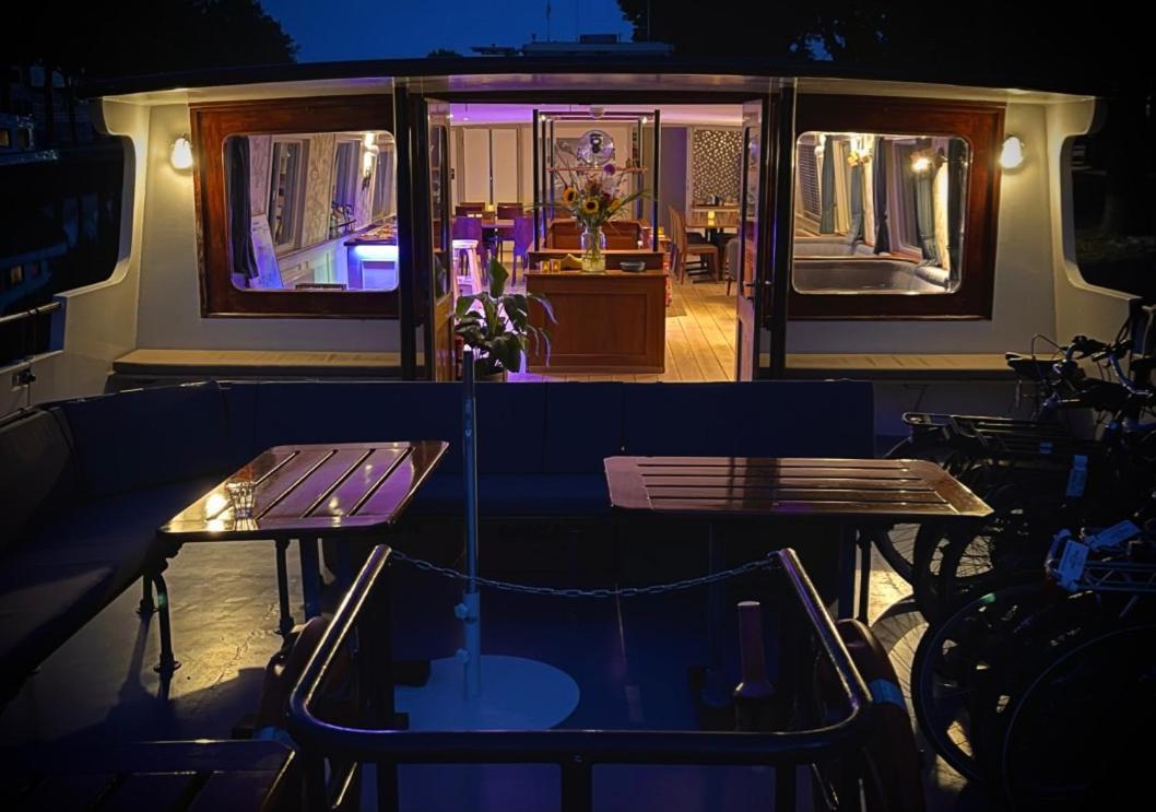 Unique Hotelboat Botel Lena Maria Amsterdam Eksteriør bilde